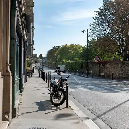 My Lovely Place In -montmartre *